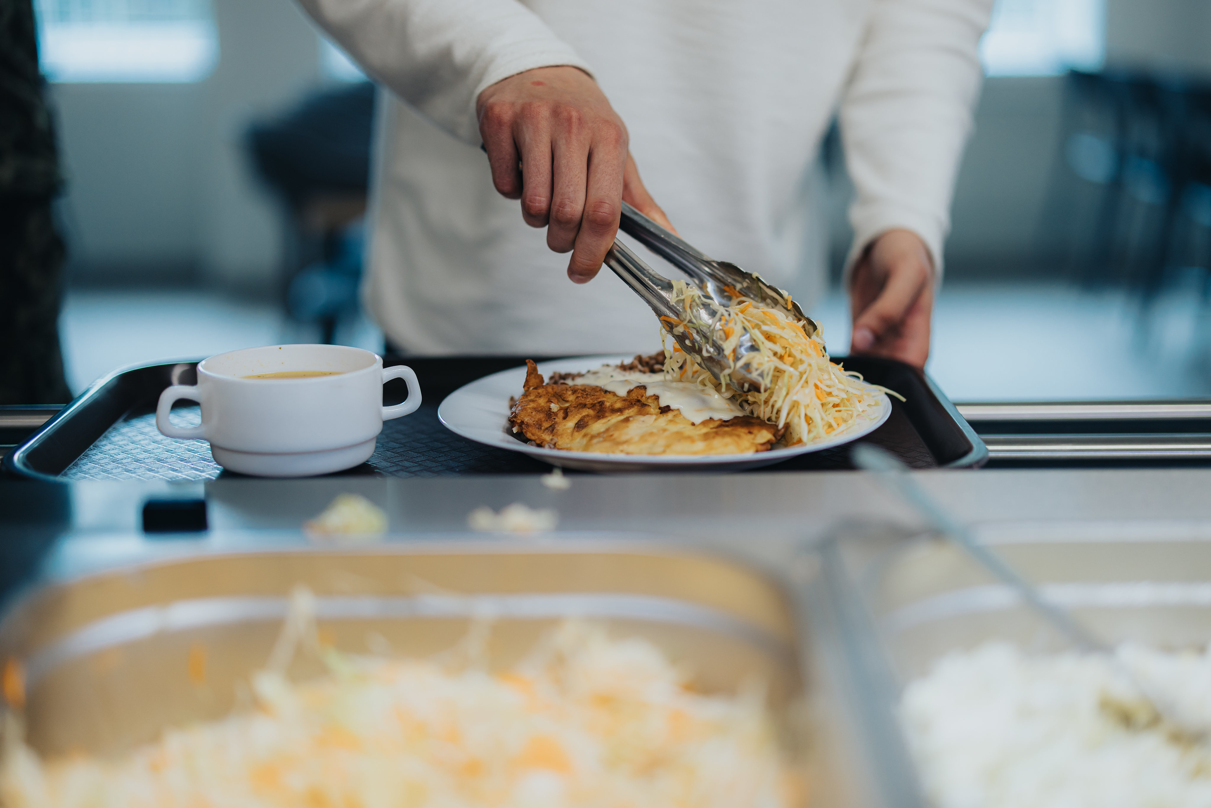 Nacionālo bruņoto spēku ēdināšana